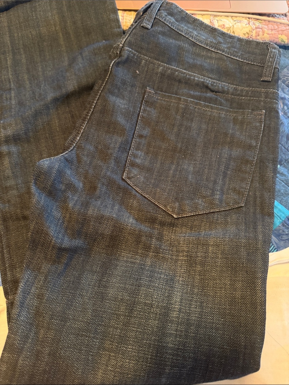 Classic Men's Dark Gray Straight-Leg Jeans